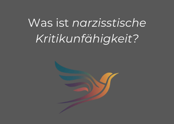 Narzisstische Kritikunfähigkeit beschreibt die Unfähigkeit, Kritik anzunehmen, und äußert sich durch Abwehr, Wut oder Abwertung