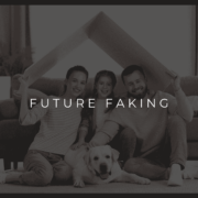 Future Faking: Leere Versprechen als manipulative Taktik von Narzissten